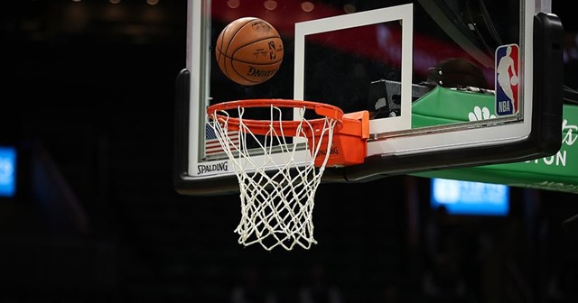 NBA lideri Bucks peş peşe 3. yenilgisini aldı