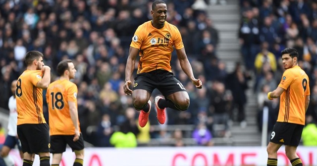 Premier Lig&#039;de Wolverhampton, deplasmanda Tottenham&#039;ı devirdi