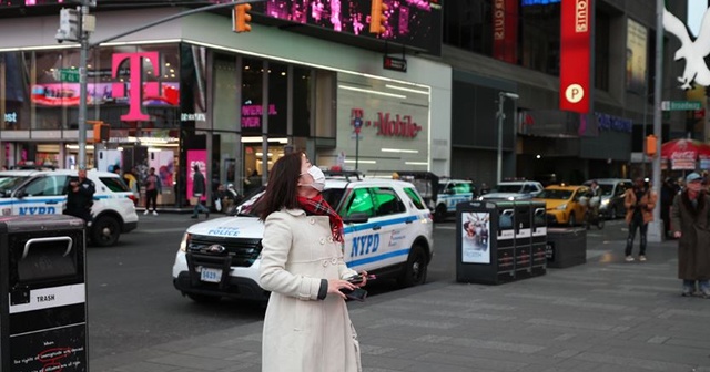 Salgın nedeniyle New York&#039;ta bazı sokaklar trafiğe kapatılacak