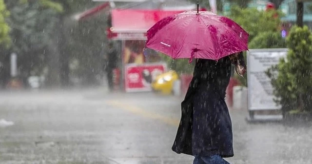 Yarın yağış beklenen İstanbul'da sıcaklıklar da düşecek