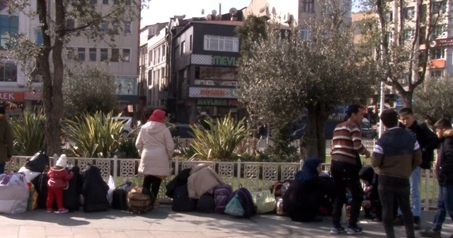 Zeytinburnu'dan sınır kapılarına göçmen hareketliliği devam ediyor