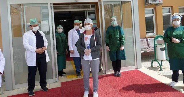 15 yıllık hemşire koronayı yendi