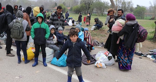 AP üyelerinden Yunanistan'daki göçmen kamplarında Kovid-19'un yayılmaması için önlem çağrısı