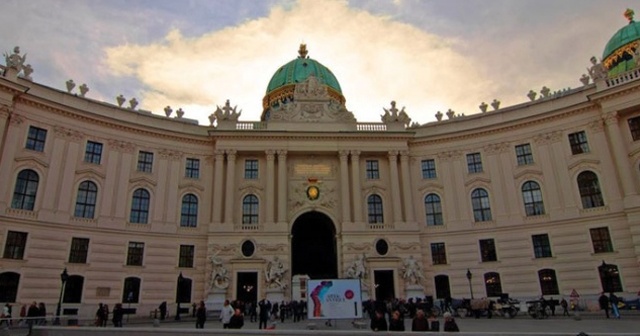 Avusturya&#039;da Hofburg Sarayı&#039;na yönelik bomba ihbarı