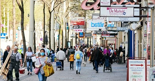 Avusturya’da sokağa çıkma kısıtlaması nisan sonunda kaldırılıyor