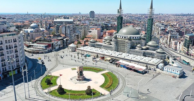 Beyoğlu&#039;nda bazı meydan ve caddelerde yaya trafiğine kısıtlama