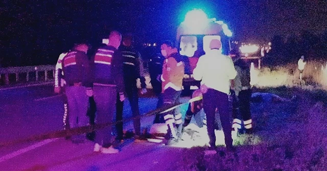 Çorum'da korkunç kaza, 3 ölü var