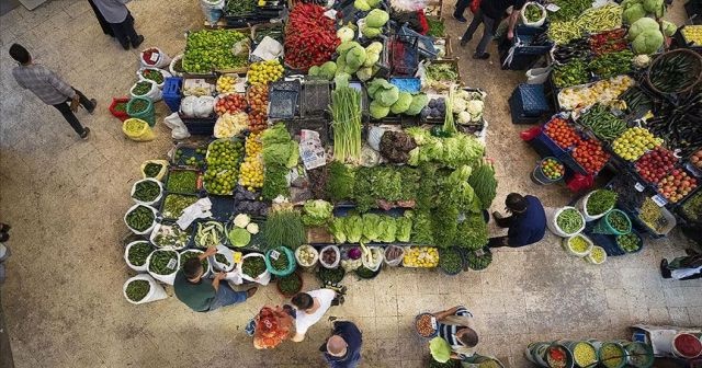 Hafta sonu pazarları cuma ve pazartesi günleri kurulacak