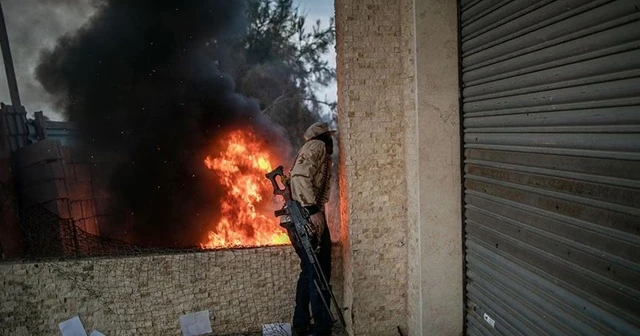 Hafter milisleri Trablus'ta askeri sağlık kurumuna roketli saldırı düzenledi