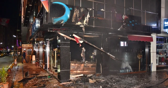 İftar vaktinde iş yeri küle döndü