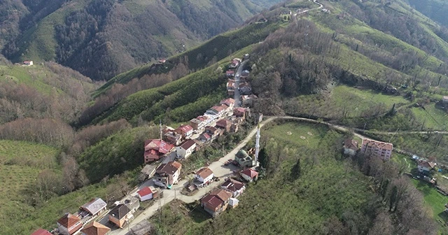 İki büyükşehrin arasında geçişin 5 adım olduğu mahalleliler, ‘şehirler arası yasaktan’ memnun