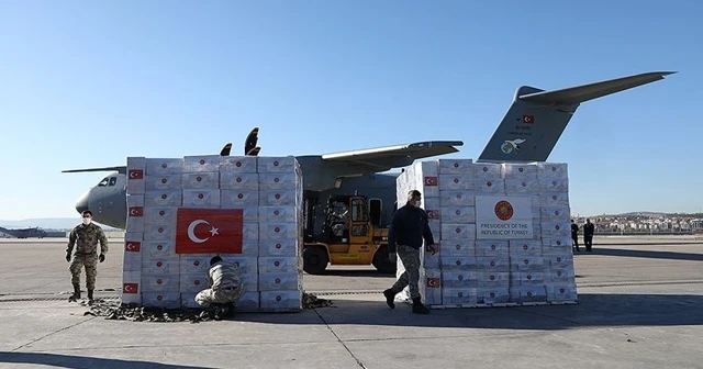 İngiliz bakanlar koruyucu ekipmanlar için Türkiye'ye teşekkür etti