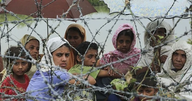 İnsan Hakları İzleme Örgütü, Bangladeş'e 'Arakanlı Müslümanları kabul et' çağrısında bulundu