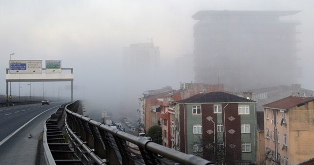 İstanbul’da sabah saatlerinde sis etkili oldu