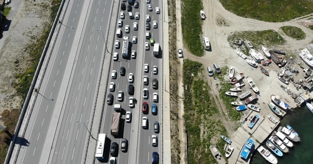 İstanbul’da sokağa çıkma yasağı öncesi dev denetim