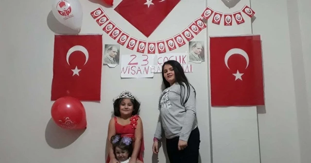 İstanbul’daki çocuklar 23 Nisan’ı ilk kez evde kutladı