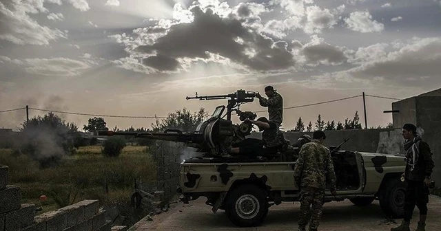 Libya'da Terhune'ye ilerleyen UMH güçleri 102 Hafter milisini esir aldı