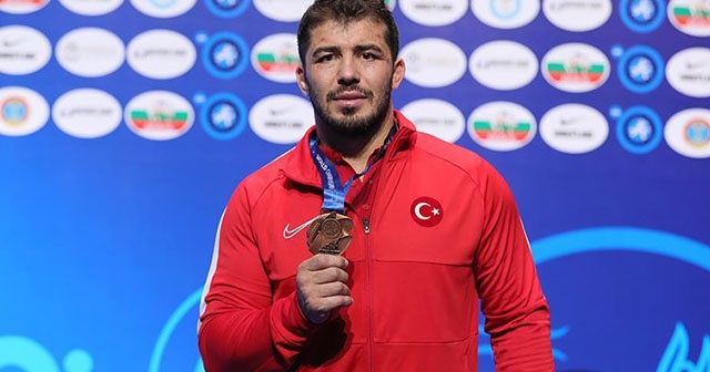 Milli güreşçi Cenk İldem: Tek hedefim ve hayalim olimpiyat altın madalyası