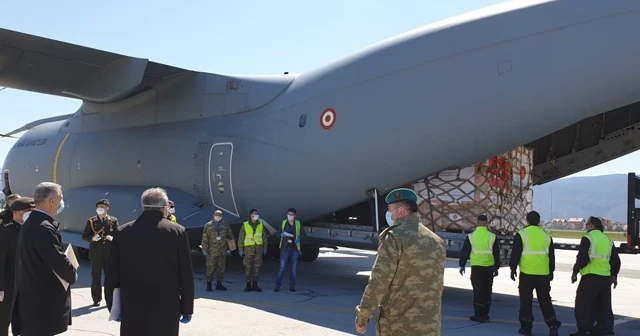 MSB: Sağlık malzemelerini taşıyan uçağımız Bosna Hersek’e ulaştı