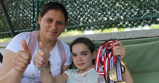 Otizmli milli sporcu kızı moral oldu, korona virüsü yendi