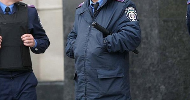 Rusya&#039;da polis, Kovid-19 gerçeklerinin saklandığını iddia eden doktoru gözaltına aldı