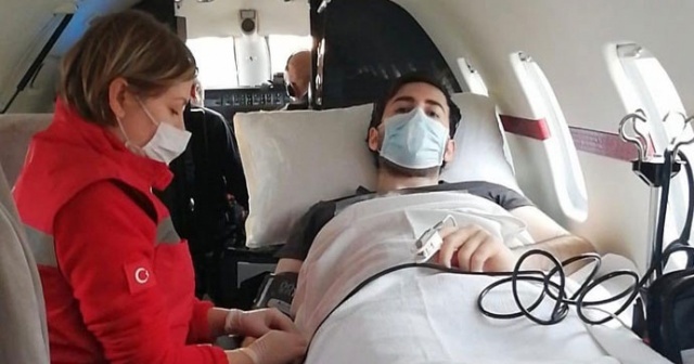 Rusya&#039;daki akciğer hastası tıp öğrencisi ambulans uçakla Türkiye&#039;ye getirildi