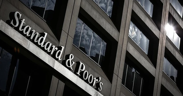 S&P Kovid-19 nedeniyle ABD'nin büyüme tahminini düşürdü