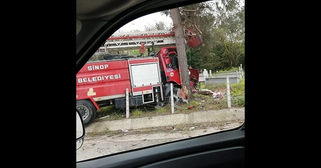 Tatbikata giden itfaiye aracı kaza yaptı: 1 yaralı