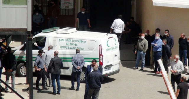 Traktör ile pulluk arasında feci ölüm
