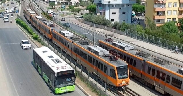 Tramvay ve otobüs saatlerine Ramazan ayı düzenlemesi