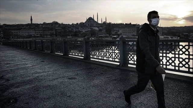 Türkiye'nin koronavirüsle mücadelesinde son 24 saatte yaşananlar