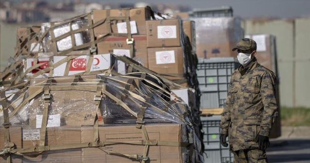 Türkiye Somali'ye tıbbi yardım gönderdi