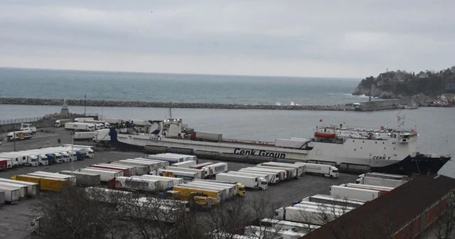 Ukrayna'dan gelen 17 tır şoförü Zonguldak'ta öğrenci yurduna yerleştirildi