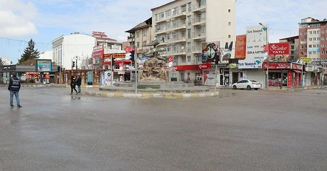 Van sokakları boş kaldı