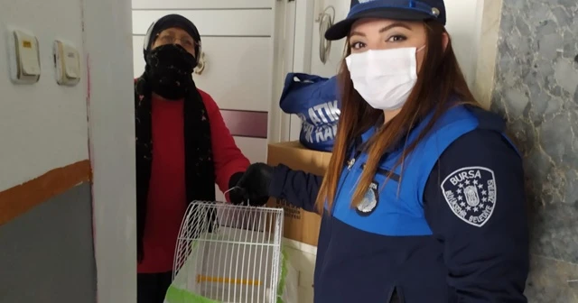 Yaşlı kadın isteği ile belediye ekiplerini şok etti