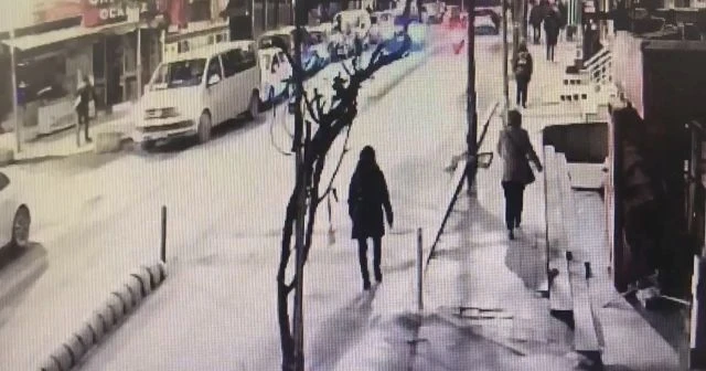 Yola dikkatsiz çıkan yaya araca çarptı