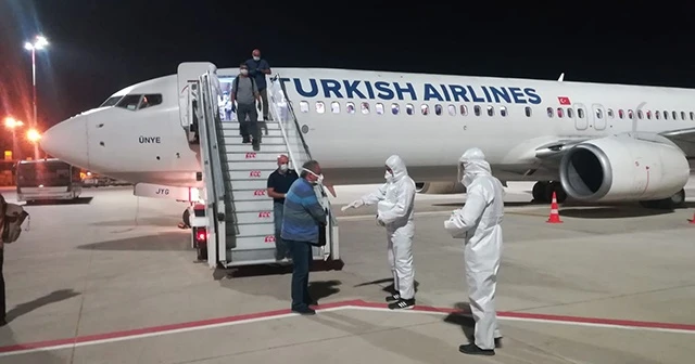 Yurt dışından 133 Türk vatandaşı daha Türkiye’ye getirildi
