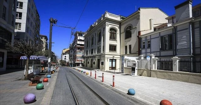 Yurt genelinde 'evde kal' çağrısına riayet ediliyor