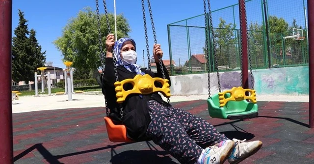 65 yaş ve üzeri vatandaşların 17 Mayıs'taki sokağa çıkma saatleri değişti