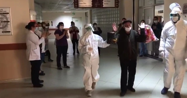 72 yaşında koronayı yendi, böyle taburcu oldu