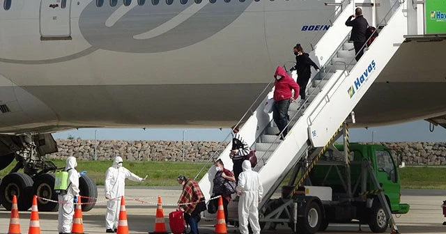 Amerika'dan getirilen 354 Türk vatandaşı Ordu ve Giresun'da karantinaya alındı