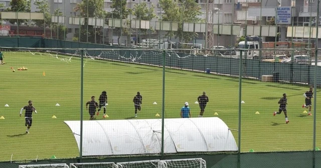 Aytemiz Alanyaspor'da Kovid-19 testleri negatif çıktı