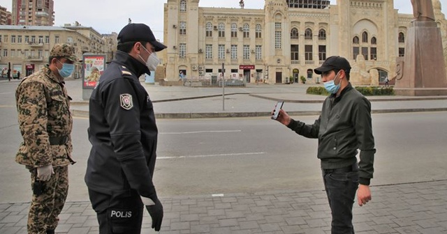 Azerbaycan’da kısıtlamalar kademeli olarak kaldırılıyor