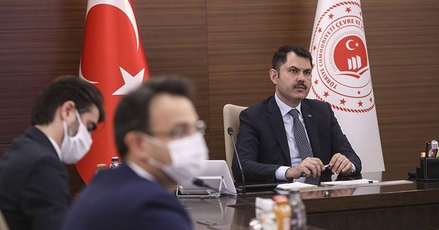 Bakan Kurum: &#039;Antalya&#039;da 413 yapının imara aykırı ve izinsiz yapıldığını tespit ettik&#039;