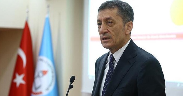 Bakan Selçuk: LGS&#039;de her öğrenci kendi okulunda sınava girecek