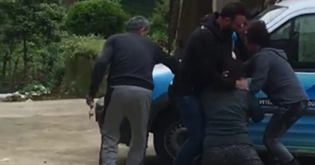 Baktığı sokak köpekleri yüzünden akrabaları tarafından darp edildi