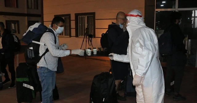 Birleşik Arap Emirlikleri’nden gelen vatandaşlar öğrenci yurduna yerleştirildi