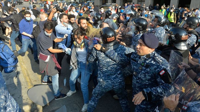 BM: Lübnan&#039;da hayat pahalılığı protestolarında şiddet endişe veriyor