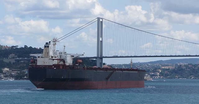 Boğaz'dan geçişe sağlık kriteri