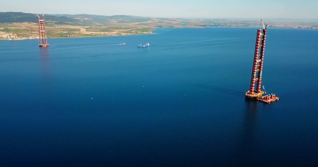 Çanakkale Boğaz Köprüsü&#039;nün kuleleri 270 metreye ulaştı